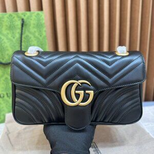 Gucci GG Marmont Black Shoulder Bag